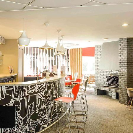 Ibis Laval Le Relais D'Armor Hotell Changé Exteriör bild